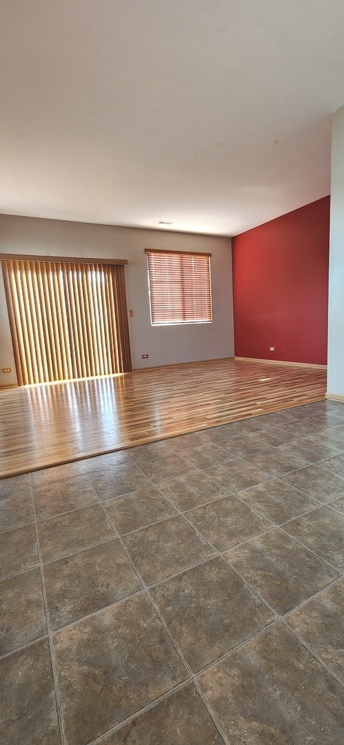Building Photo - 1316 Kettleson Dr