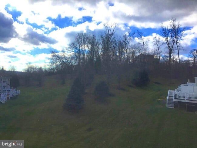 Building Photo - 17 Wharton Dr