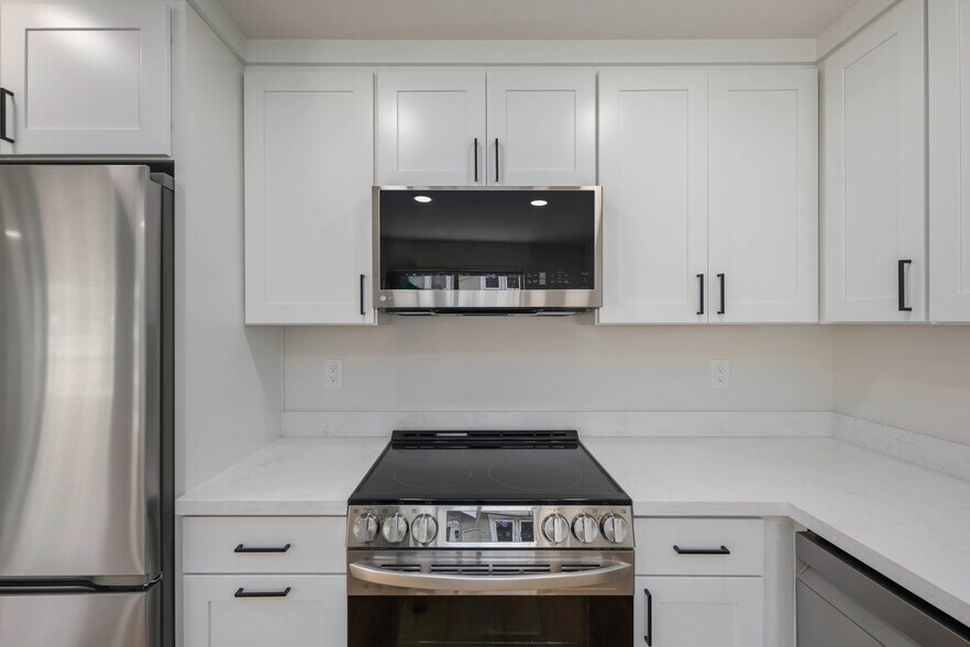 Building Photo - 2201 NW 64th St