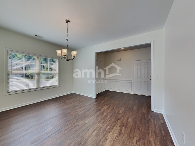 Building Photo - 1225 Grayson Oaks Dr