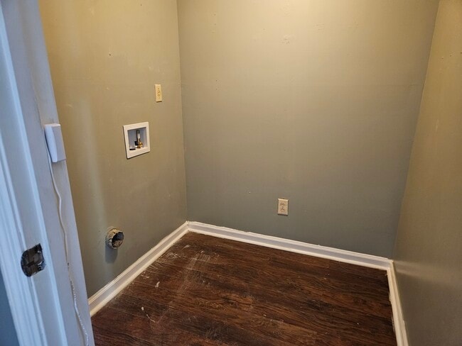 Building Photo - 148 Glen Acres Ct