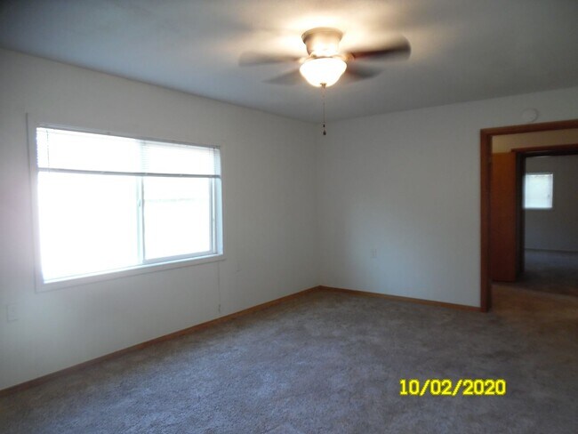 Building Photo - 153 W Taylor St