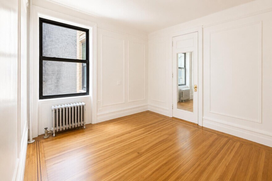 Building Photo - 622 W 141st St