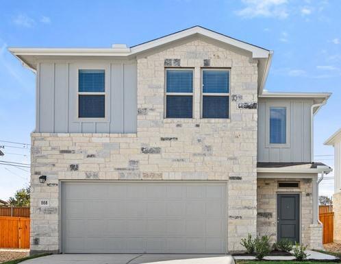 Primary Photo - 668 Backstays Lp