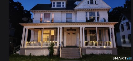 Building Photo - 25 Griswold St