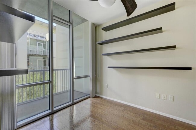 Building Photo - 1600 Barton Springs Rd