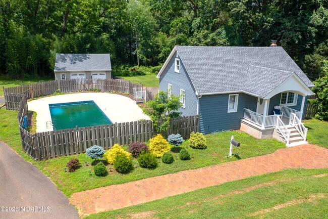 Building Photo - 65 Hurleys Ln