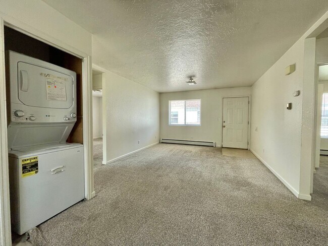 Building Photo - 2117 9th Ave