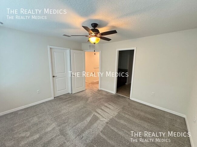 Building Photo - 1375 Painted Bunting Ave