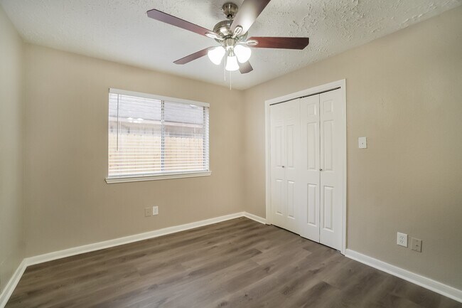 Building Photo - 1515 Windys Way