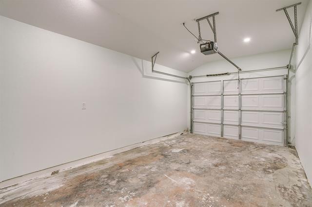 Building Photo - 202 S Cummings Dr