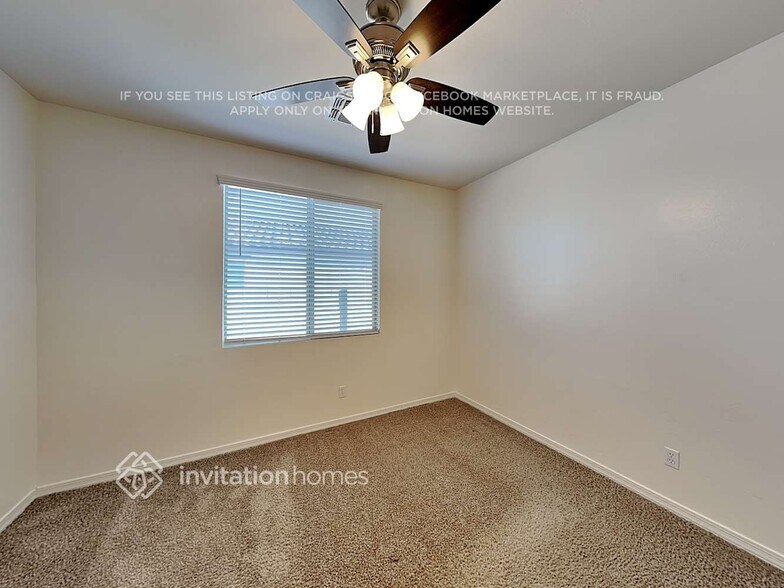 Building Photo - 35823 W Santa Monica Ave