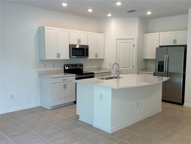 Building Photo - 2089 Hallier Cv