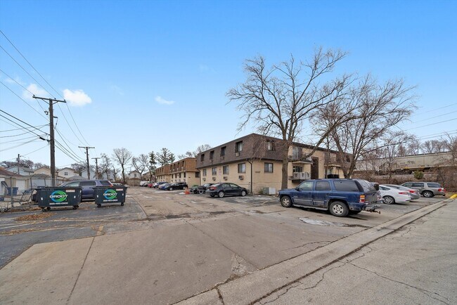 Building Photo - 3241 50th Ct