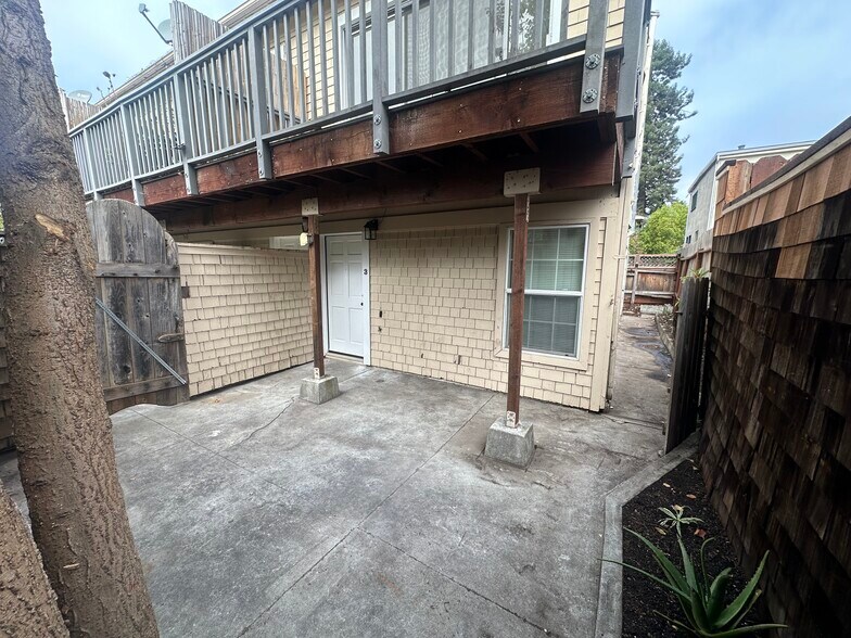 Building Photo - 2919 Fulton St