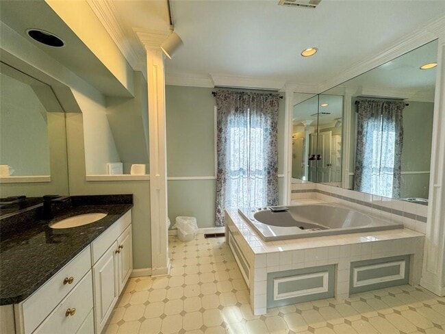 Building Photo - 41 W Buffalo St