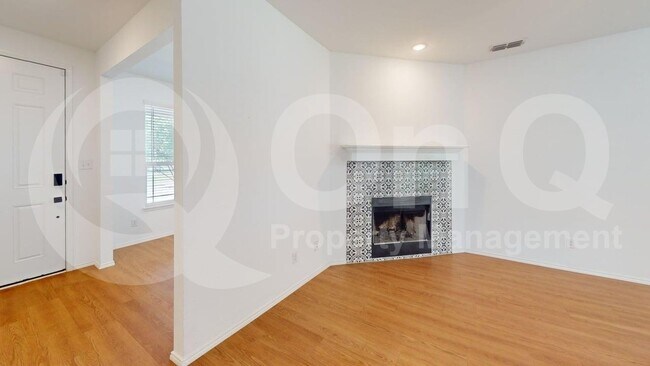 Building Photo - 10116 Revere Dr
