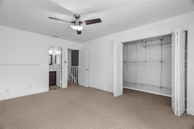 Building Photo - 2530 Coral Springs Dr
