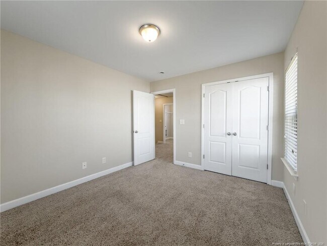 Building Photo - 20 Farrow Ct