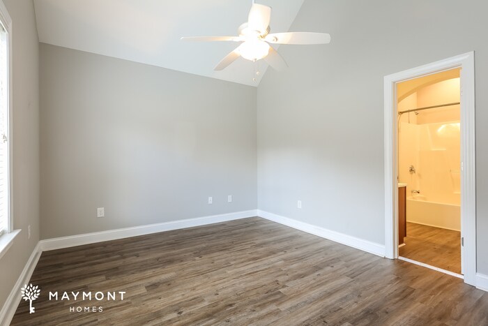 Building Photo - 116 Commons Dr