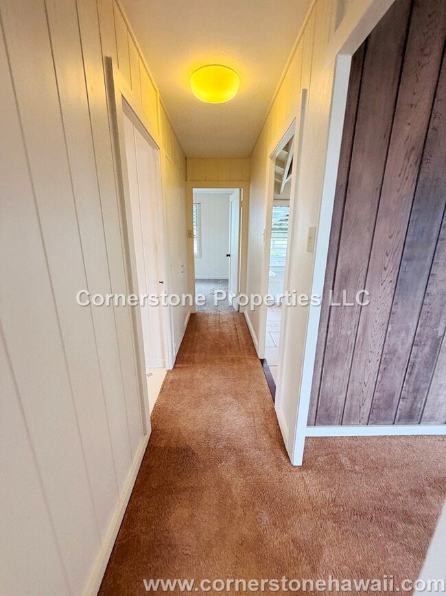 Building Photo - 45-583 Paleka Rd