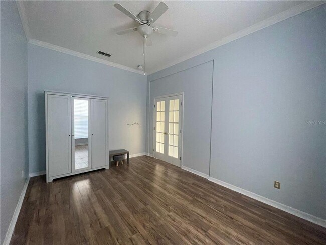 Building Photo - 622 Wisteria Ln