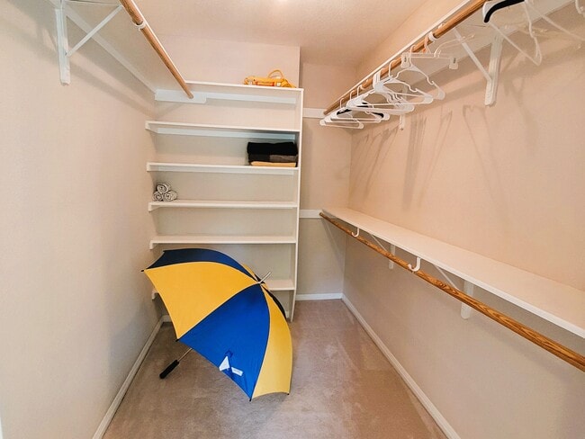 Building Photo - 8504 Young Ln