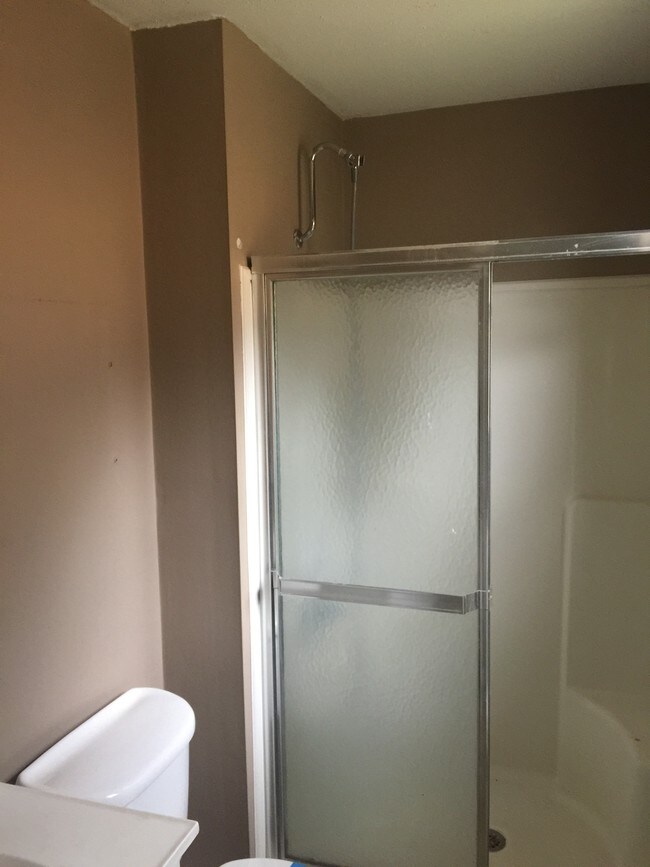 Building Photo - 2175 Maple Acres Rd