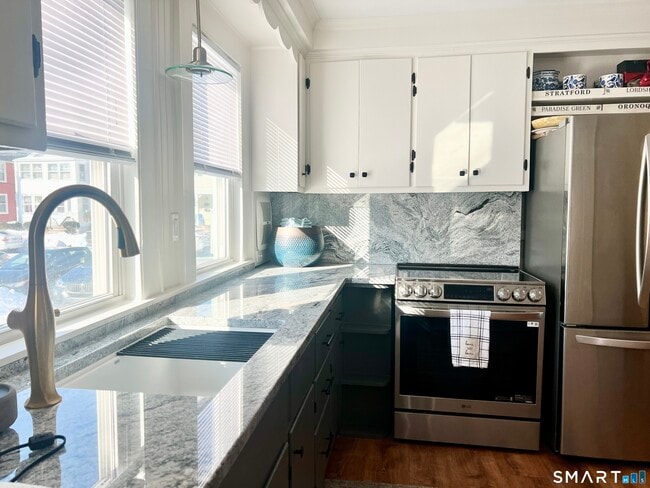 Building Photo - 106 Horace St