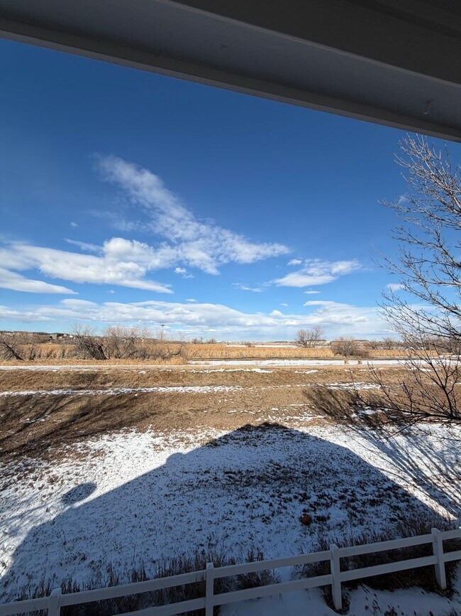 Building Photo - Students Welcome! Bright and Spacious 2-Bedroom, 2-Bath Condo in South Loveland