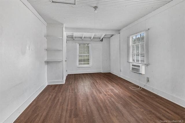 Building Photo - 417 E Claude St
