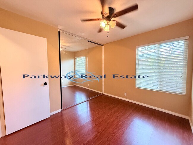 Building Photo - 2252 Durasno Ln