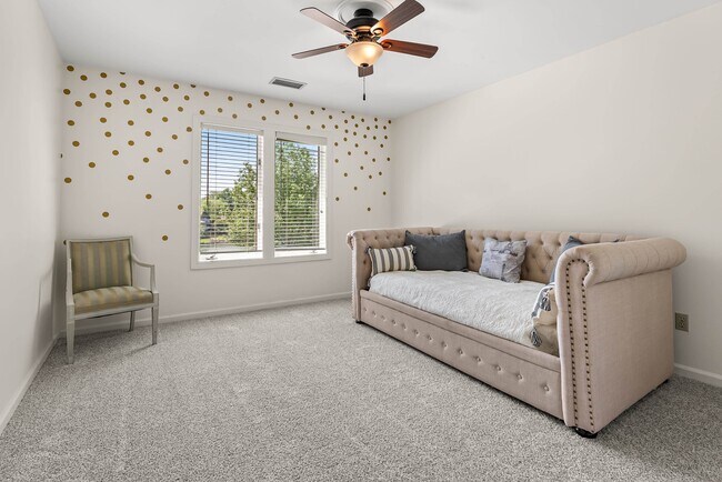 Building Photo - 9711 Pine Point Dr