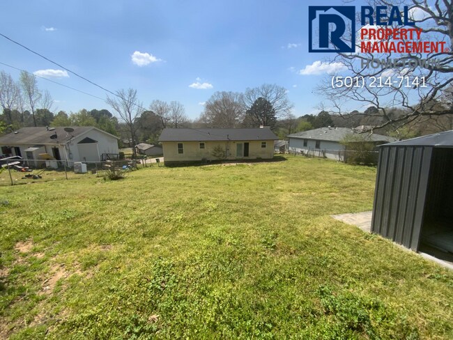 Building Photo - 38 Compass Point St