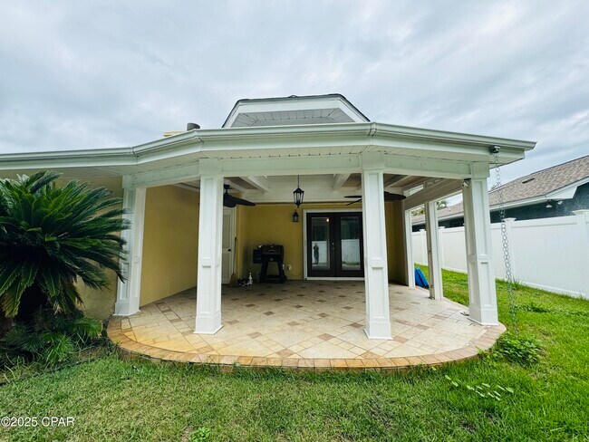 Building Photo - 5308 Lance St