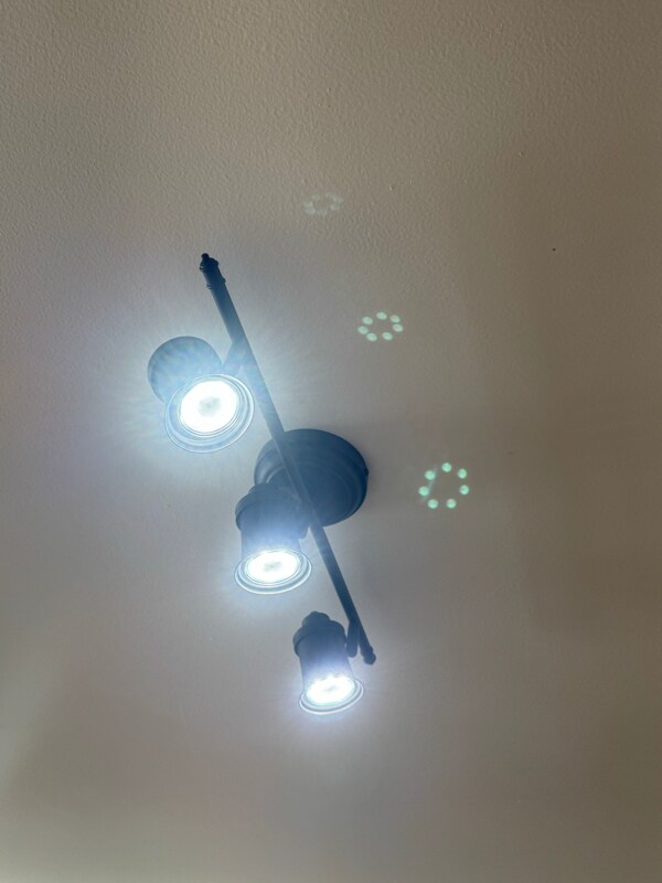 Building Photo - 4120 E Congress Ave