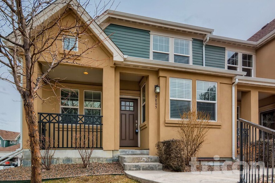 Building Photo - 9805 W Hinsdale Pl