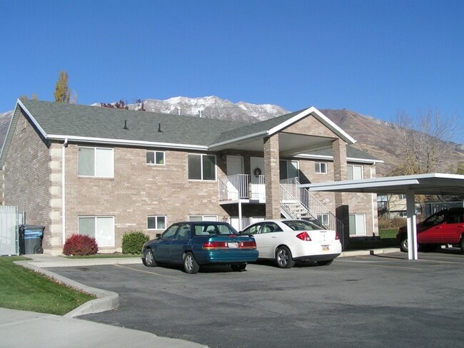 Building Photo - 496 E 1000 S