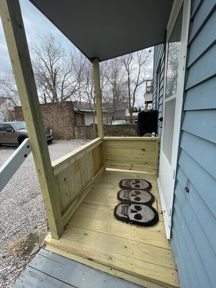 Building Photo - 1623 Hopkins Ave