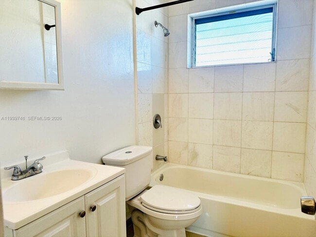 Building Photo - 1951 NE 167th St