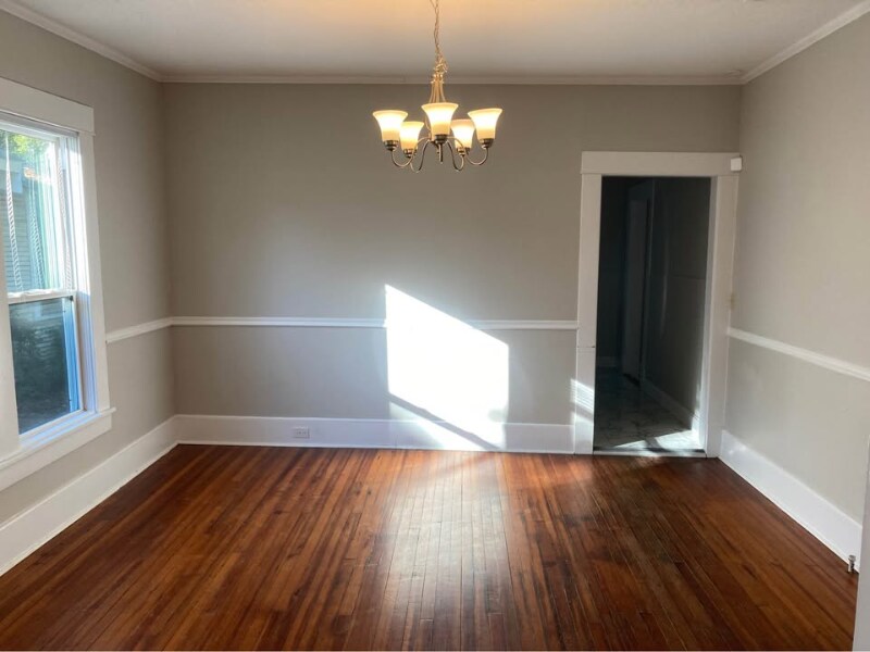 Building Photo - 842 Fairview St