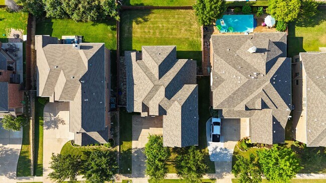 Building Photo - Gorgeous 2-story in Keller
