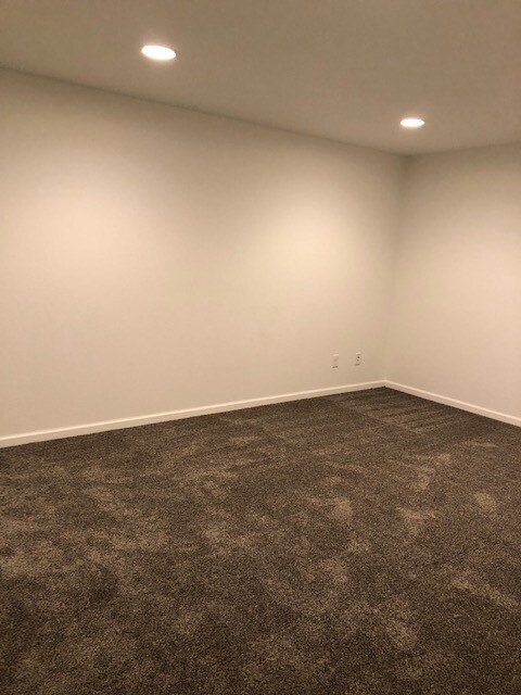 Building Photo - 5884 36th St S