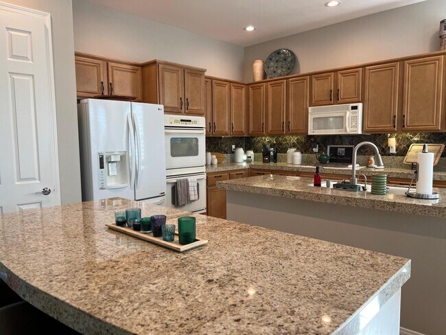 Building Photo - 81737 Sun Cactus Ln