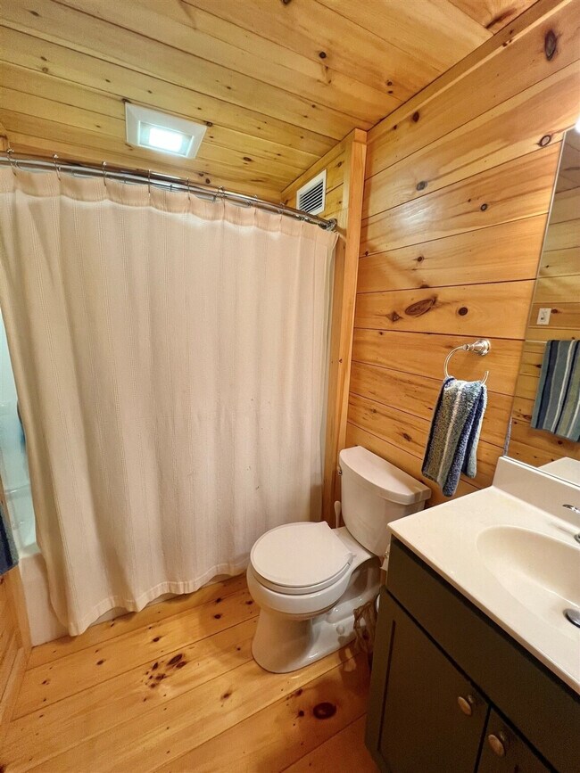 Building Photo - 185 Big Sandy Rd