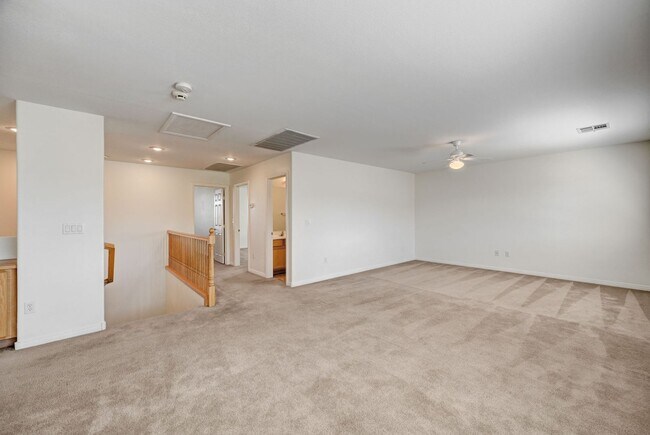 Building Photo - Southern Highlands Single Family Home