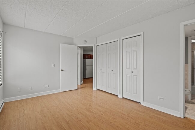 Building Photo - 708 Briar Hill Ln