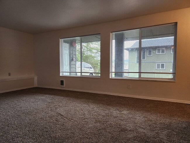 Building Photo - 9717 Danwood Ln NW