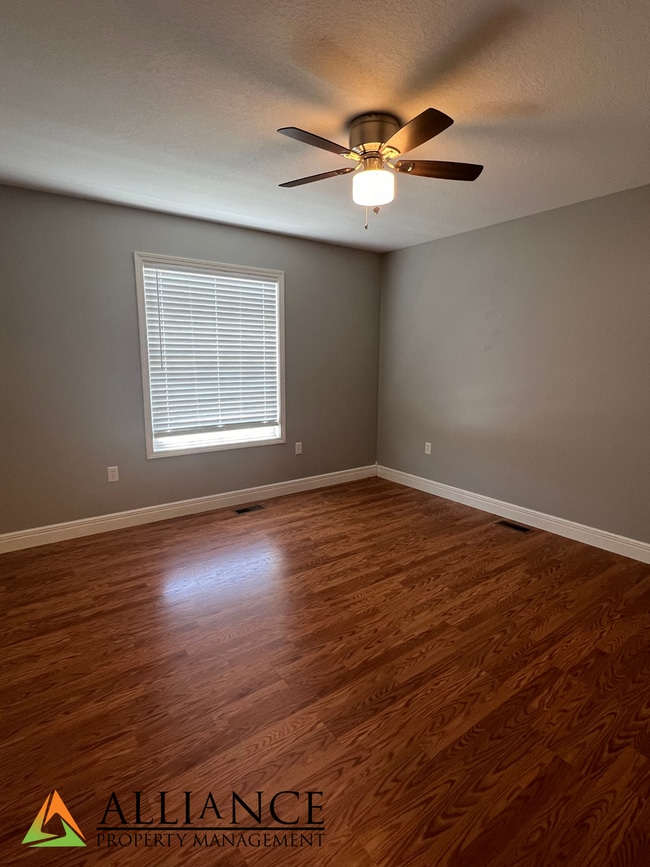 Building Photo - NEWLY PAINTED! Walk Out Basement & Much, Much More!