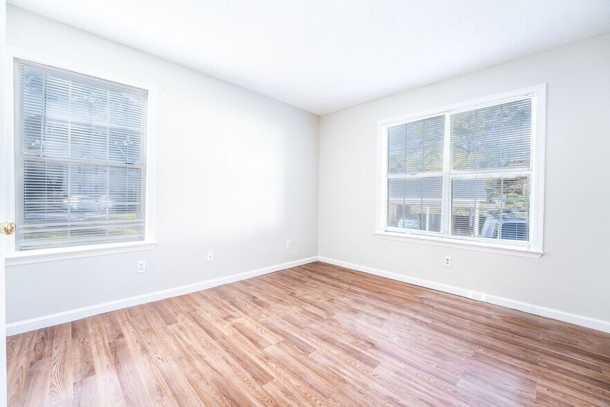 Building Photo - 414 Ridge Creek Dr